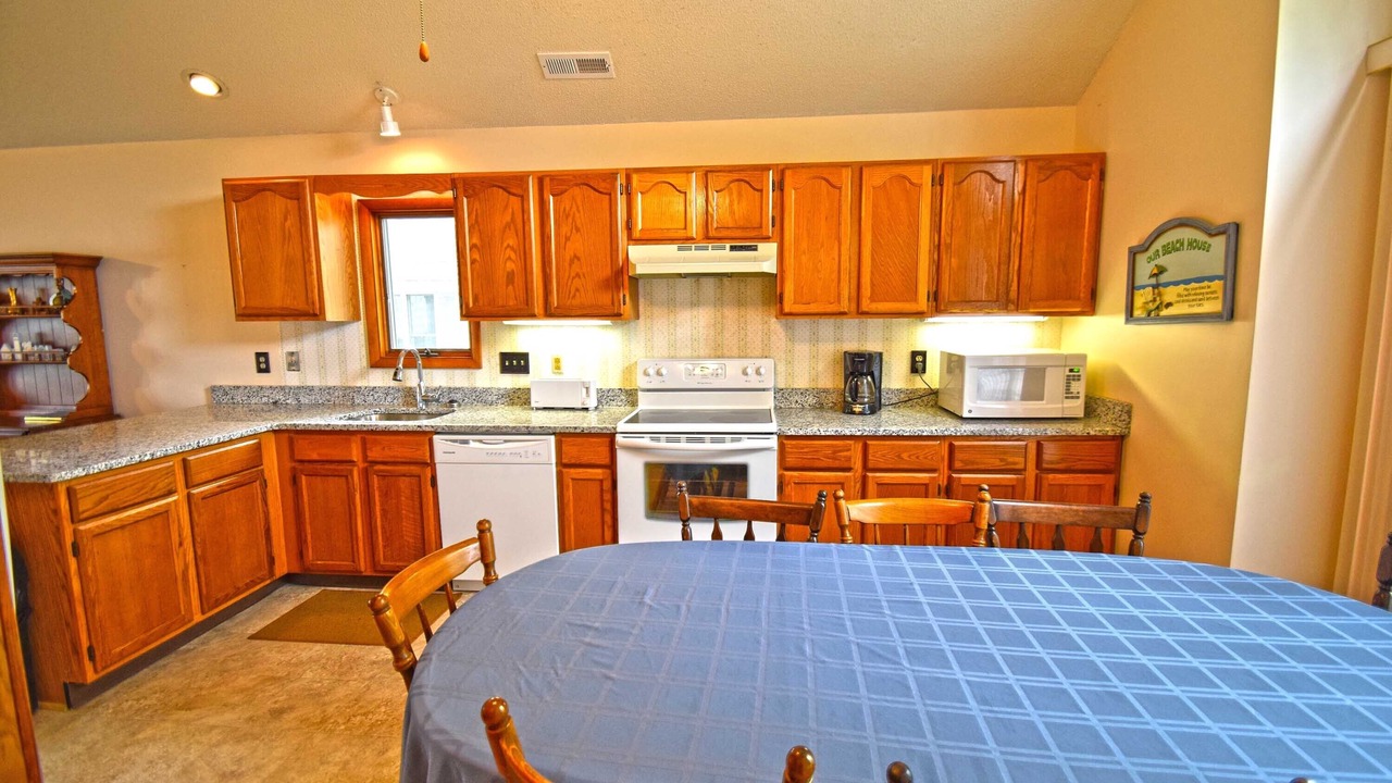 Photo of Kitchen in Caine Woods