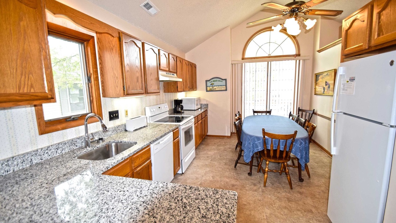 Photo of Kitchen in Caine Woods