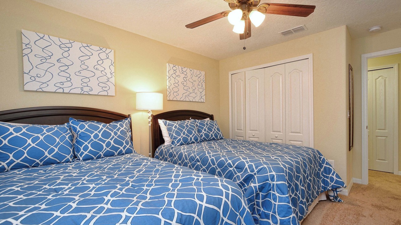 Photo of Bedroom in Lindfields
