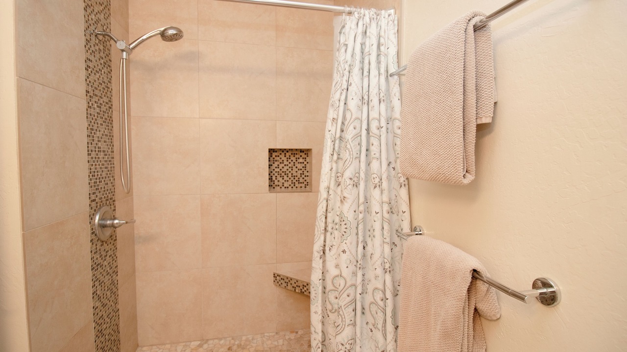 Photo of Bathroom in Kihei