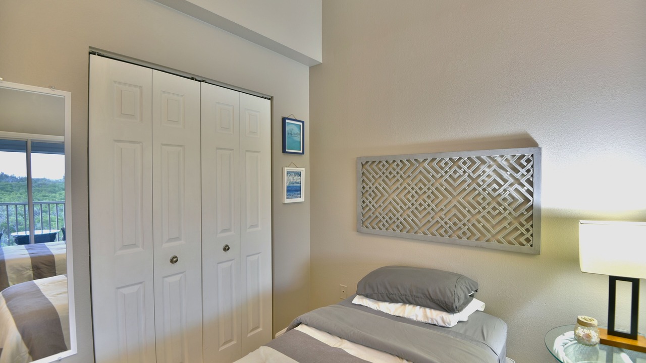 Photo of Bedroom in Holmes Beach