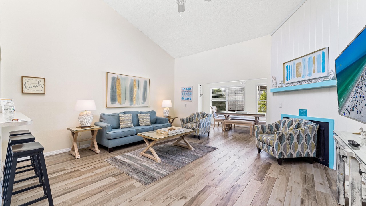 Photo of Livingroom in Siesta Key Village