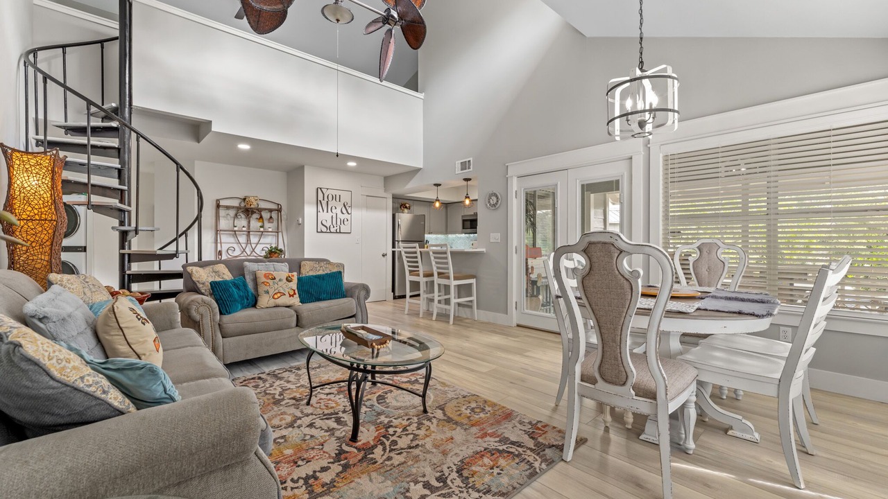 Photo of Livingroom in Gulf Pines