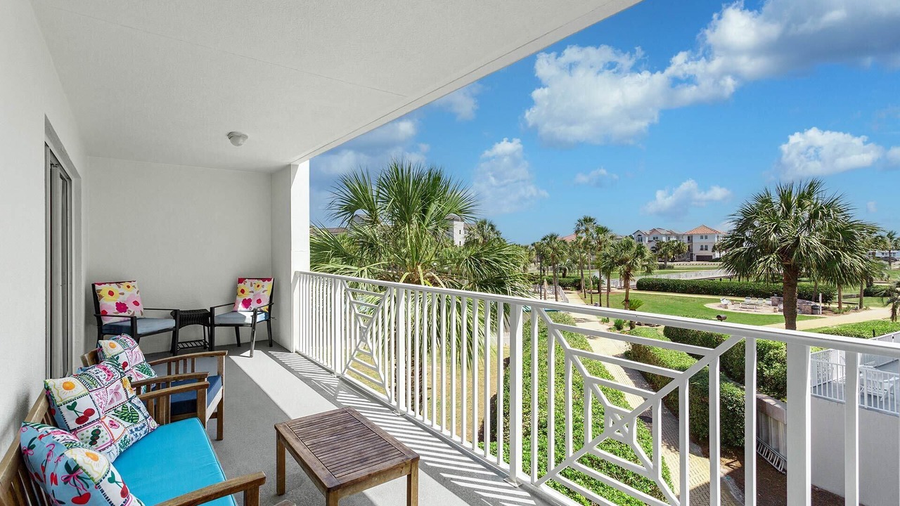 Photo of Patio Balcony in Miramar Beach