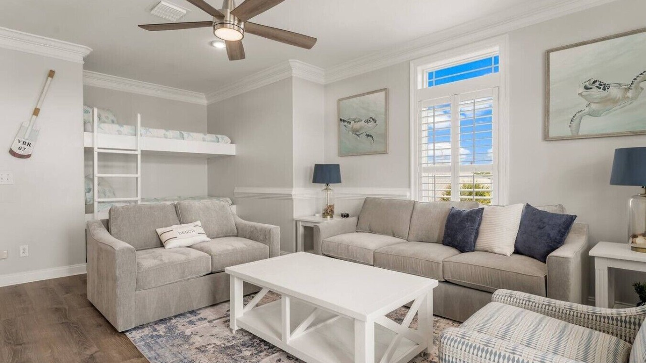 Photo of Livingroom in Bel Air