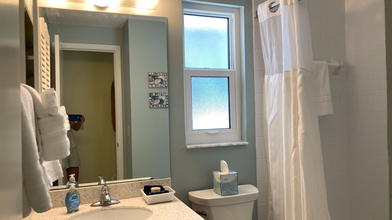 Photo of Bathroom in Holmes Beach