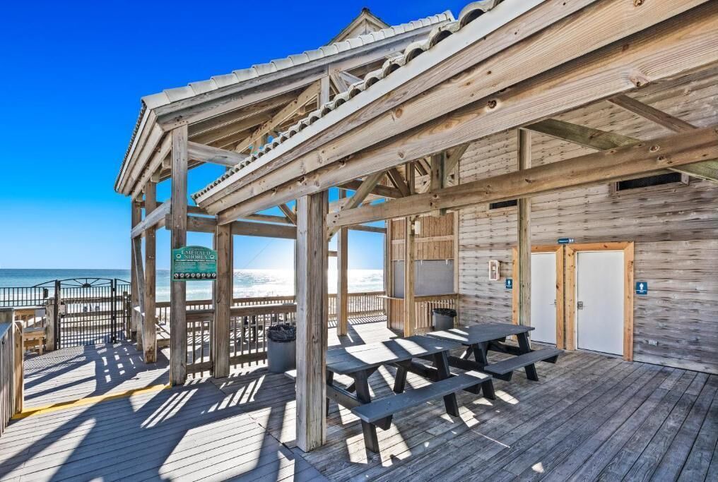 Photo of Outdoor in Miramar Beach