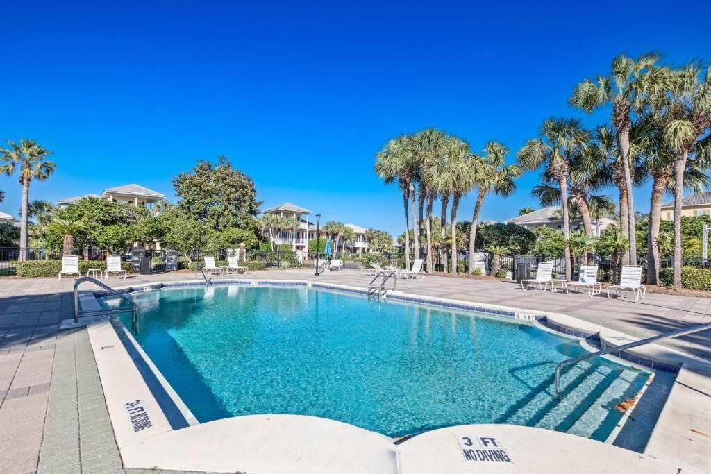 Photo of Outdoor in Miramar Beach