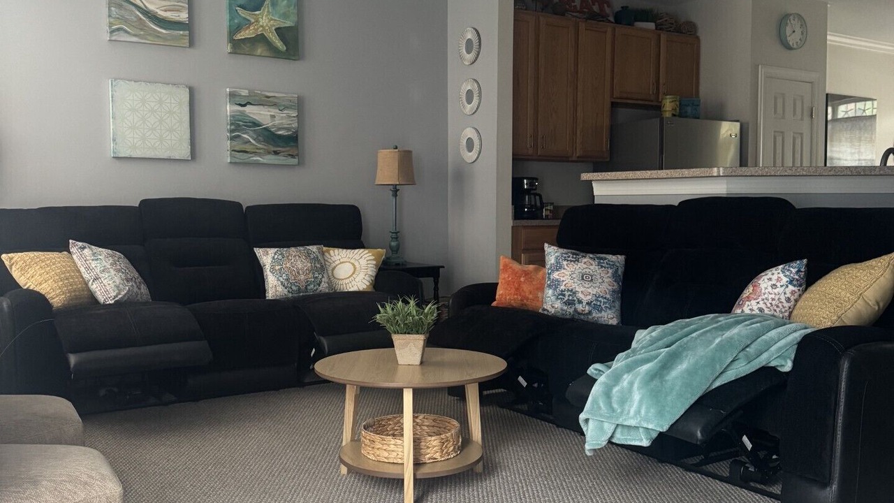 Photo of Livingroom in Villages of Five Points