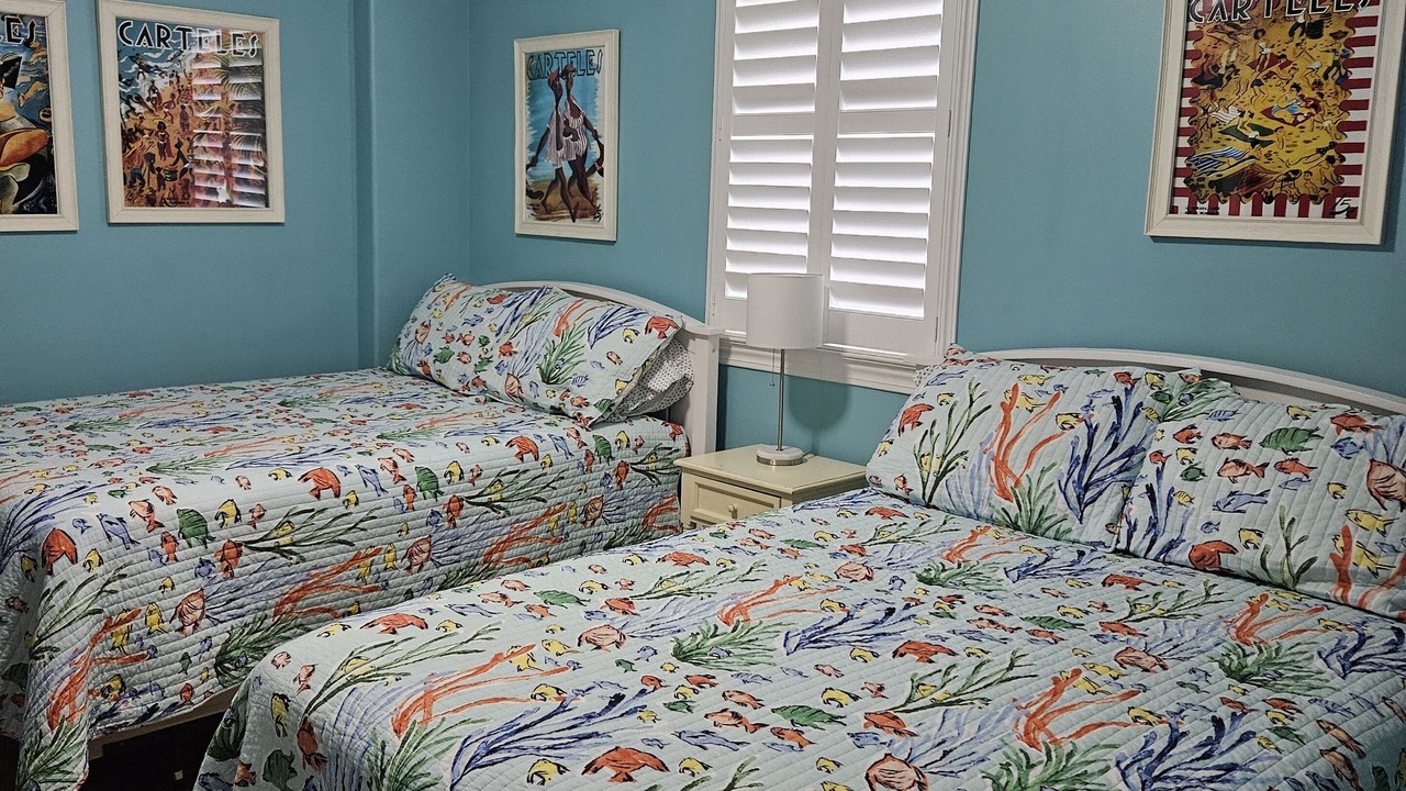 Photo of Bedroom in Orange Beach East