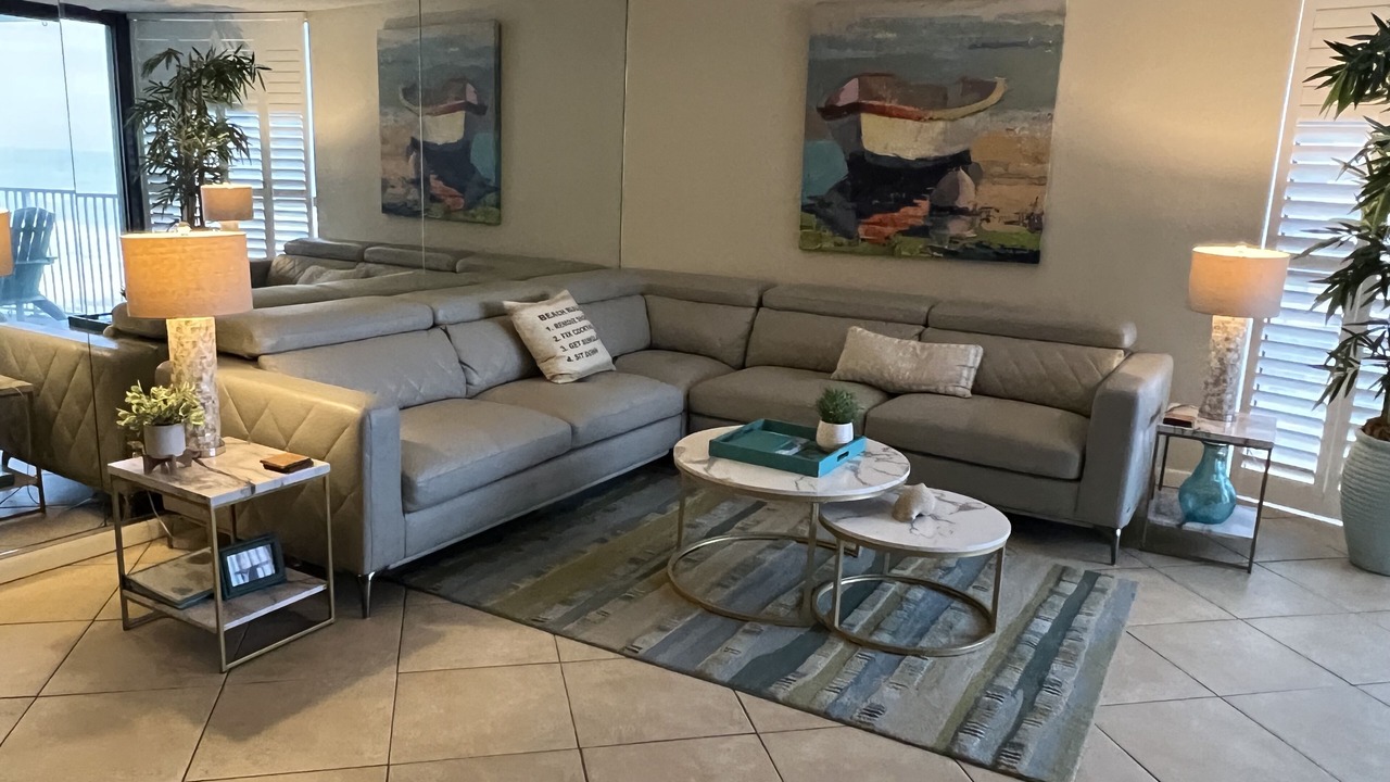 Photo of Livingroom in Scenic Gulf Drive