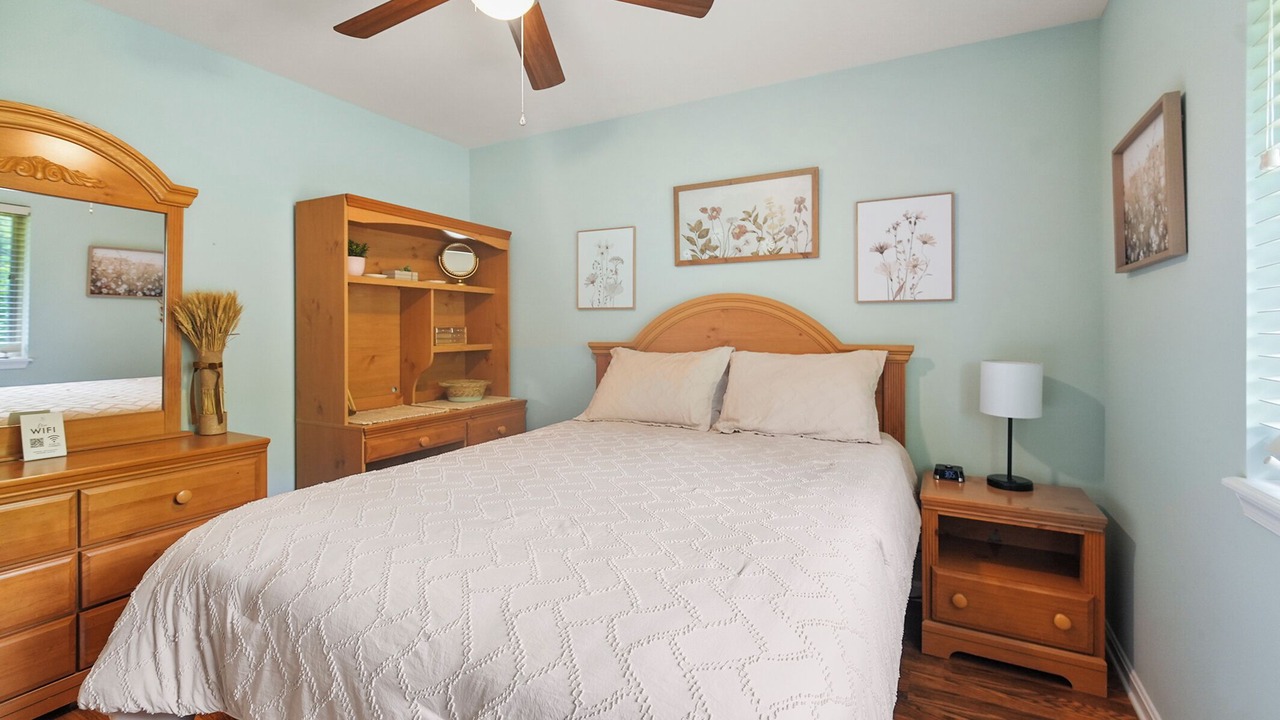 Photo of Bedroom in Plantations East