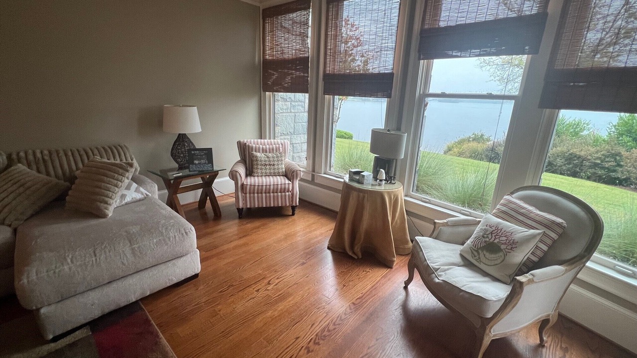 Photo of Livingroom in Eatonton