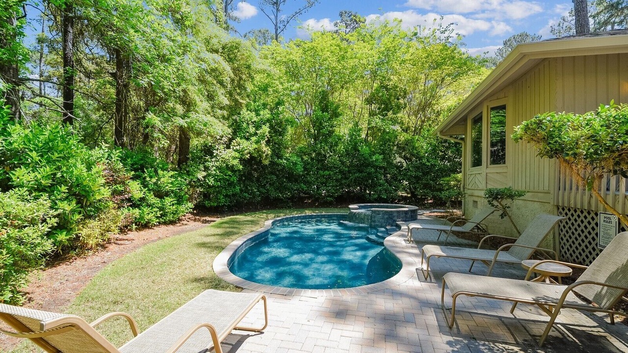 Photo of Outdoor in Heritage Woods