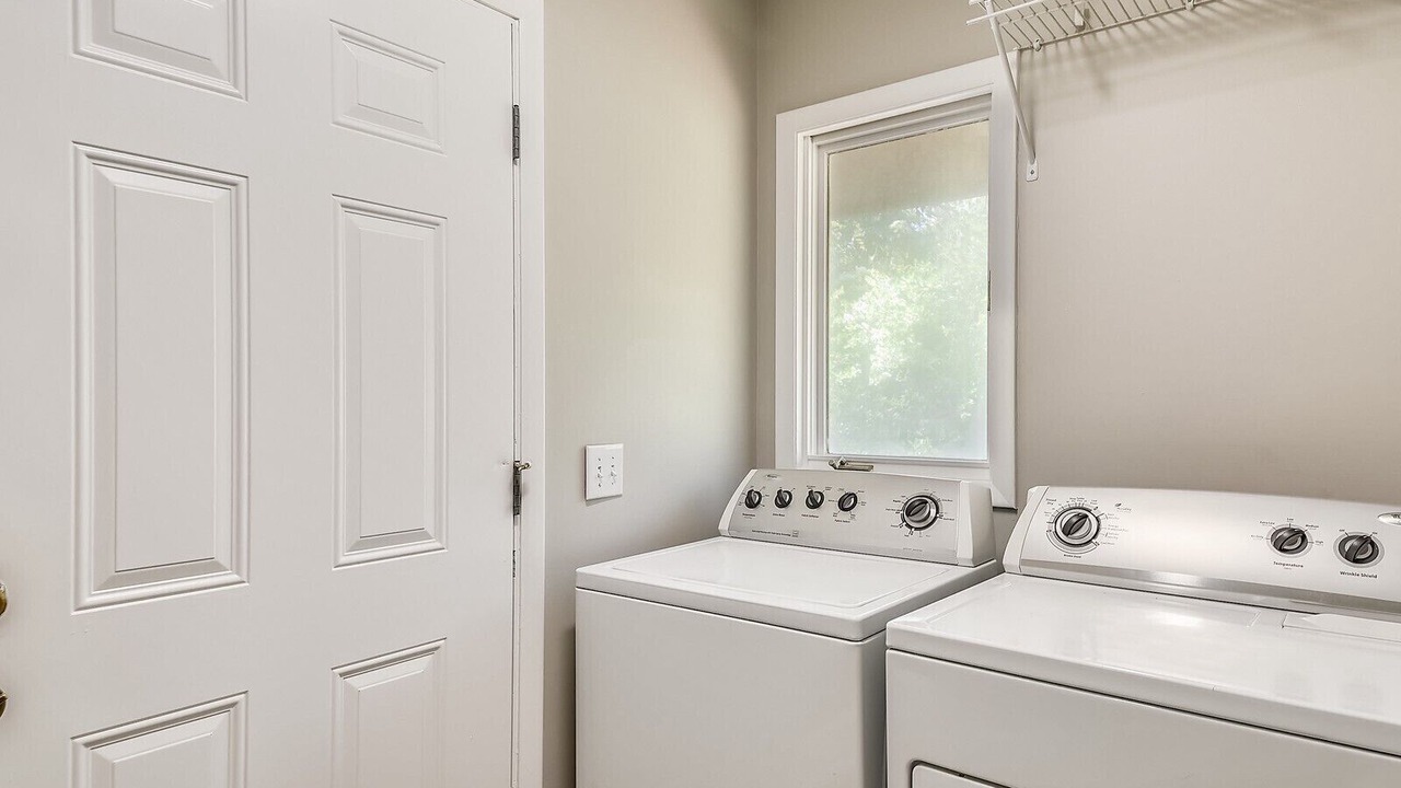 Photo of Bedroom in Heritage Woods
