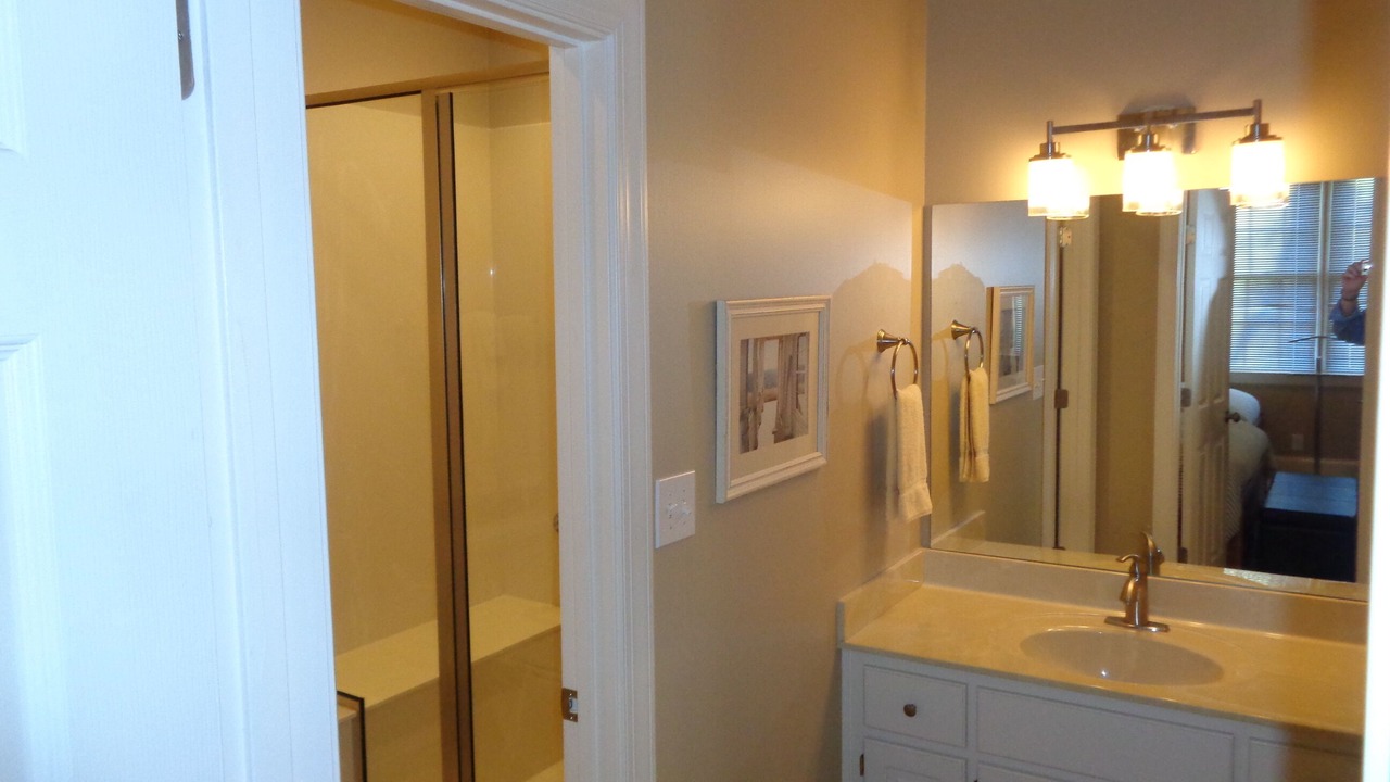 Photo of Bathroom in Eatonton