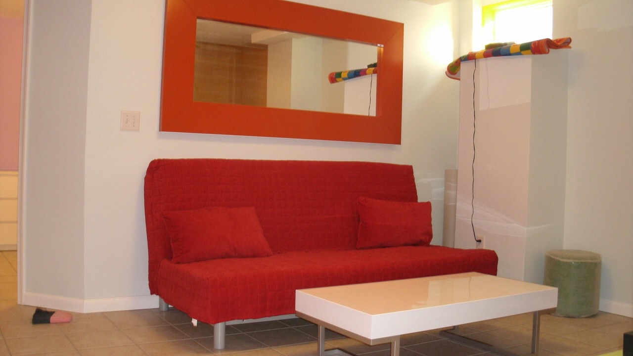 Photo of Bedroom in Country Club Estates