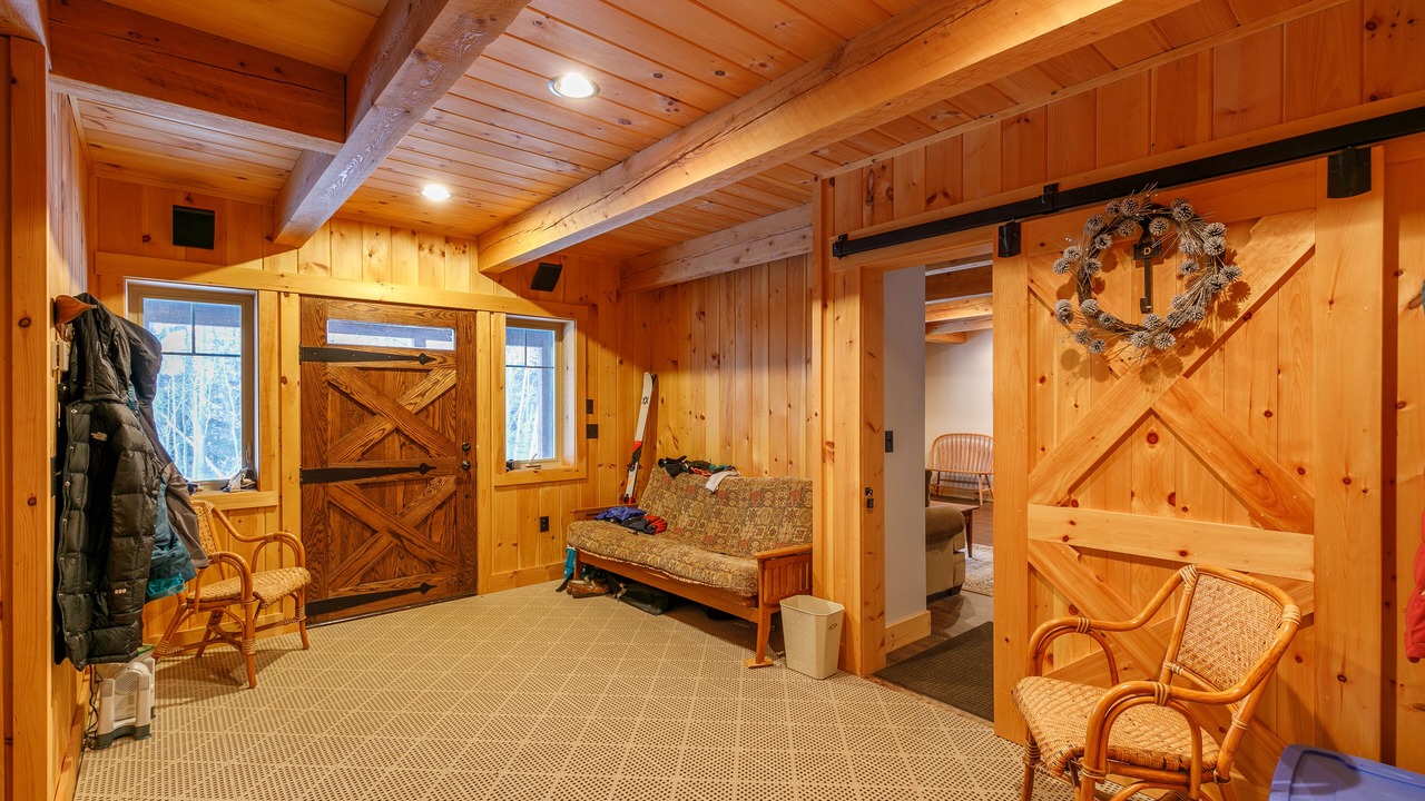 Photo of Livingroom in Carrabassett Valley
