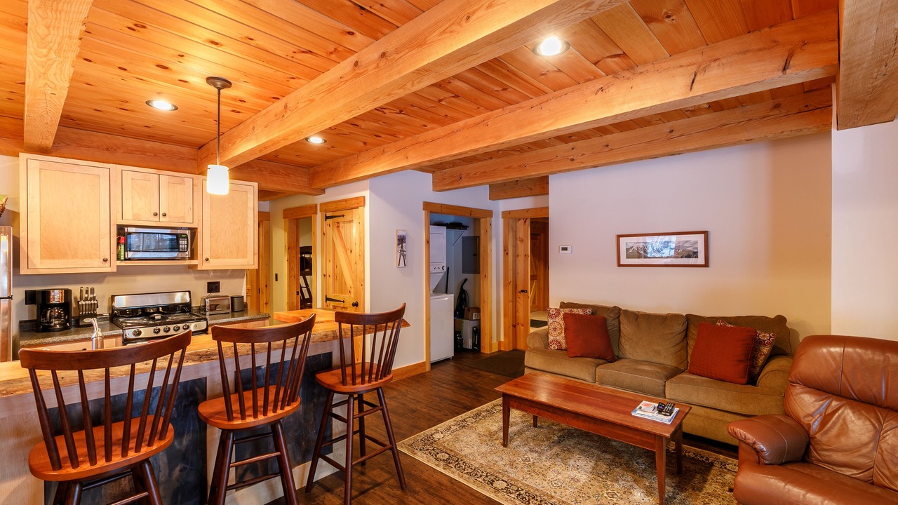 Photo of Livingroom in Carrabassett Valley