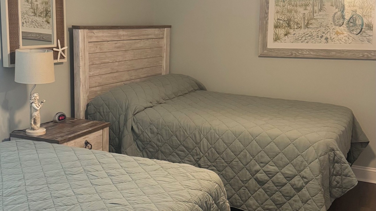 Photo of Bedroom in Surfside Beach