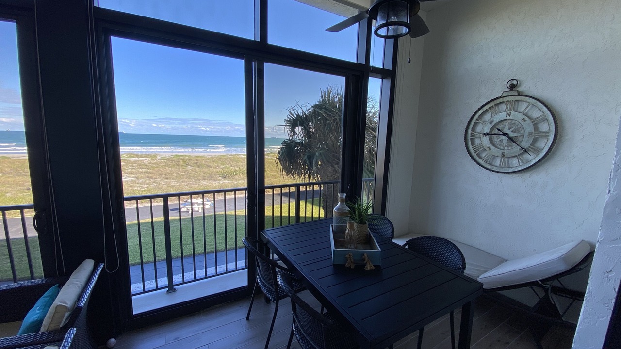 Photo of Patio Balcony in Cocoa Beach