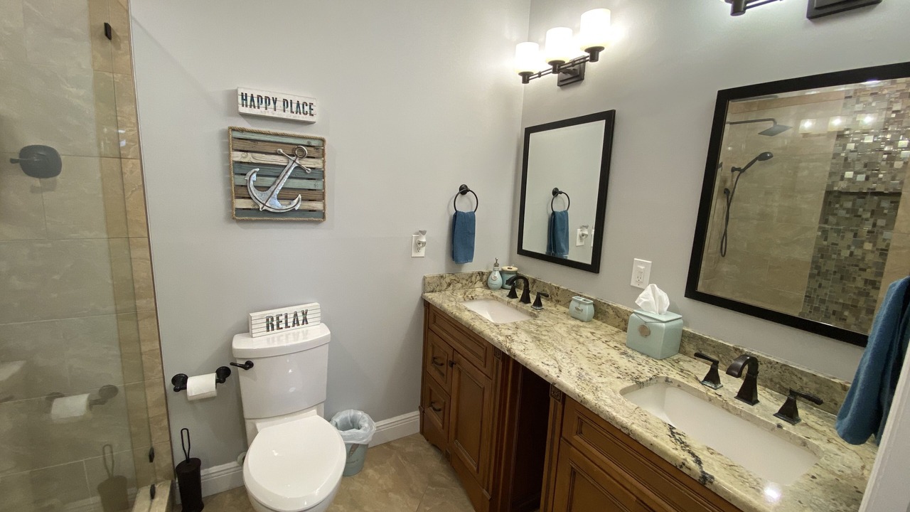 Photo of Bathroom in Cocoa Beach