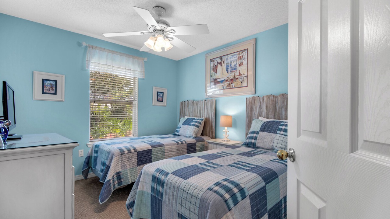 Photo of Bedroom in Miramar Beach