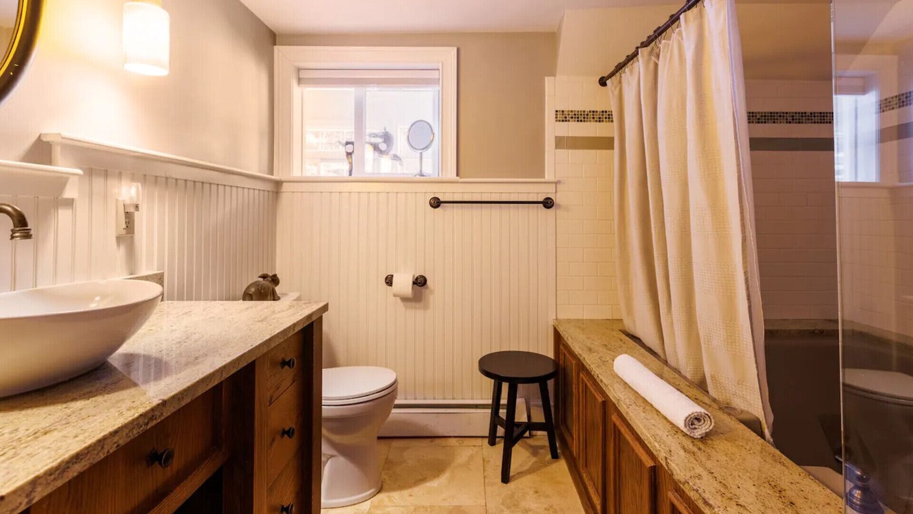 Photo of Bathroom in Warrensburg