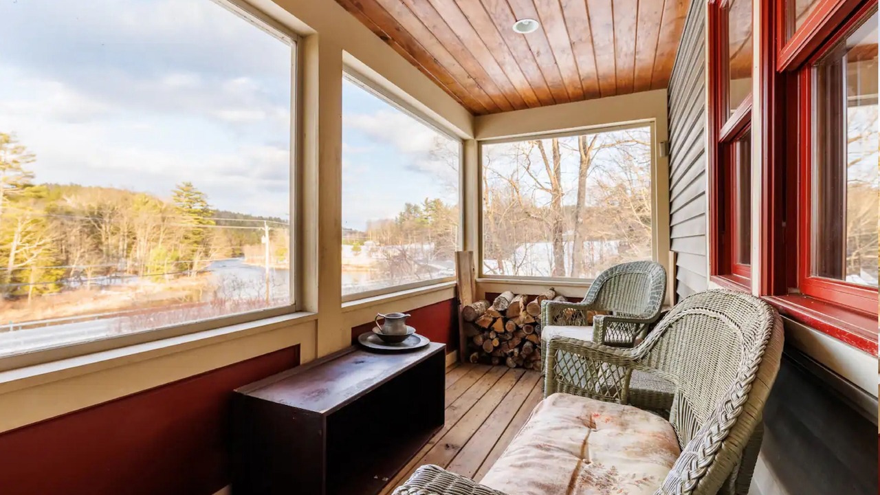 Photo of Livingroom in Warrensburg