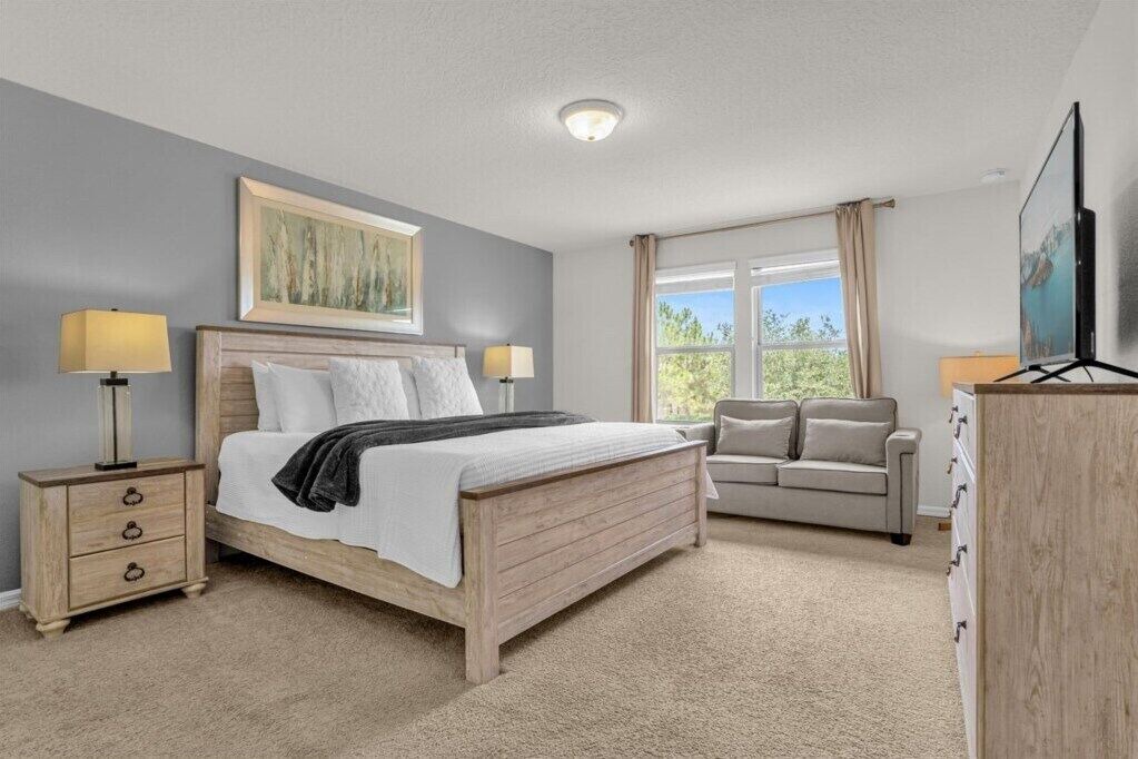 Photo of Others in Bay Lake