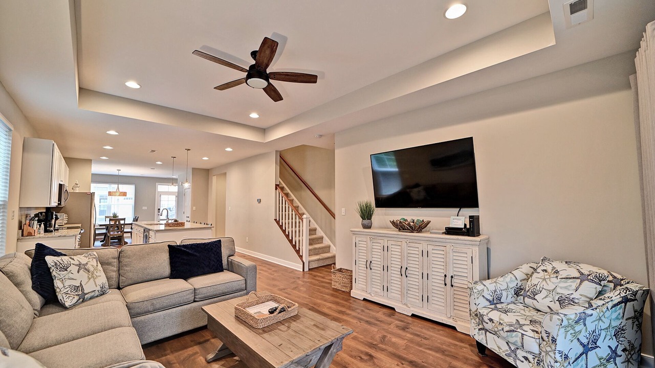 Photo of Livingroom in Savannah's Landing