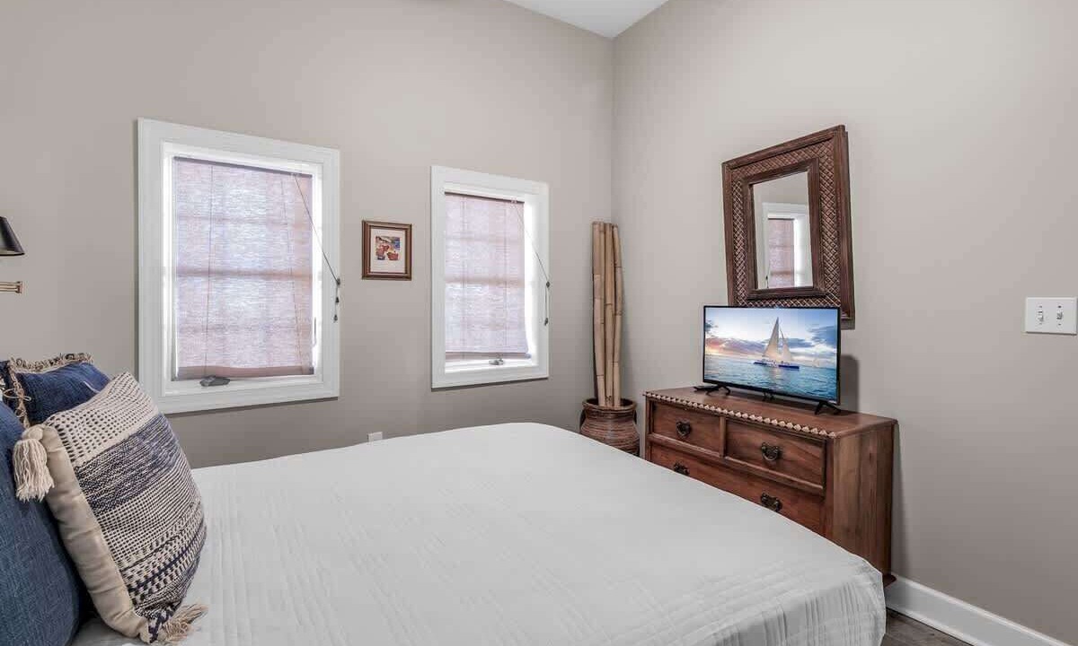 Photo of Bedroom in Seacrest Beach