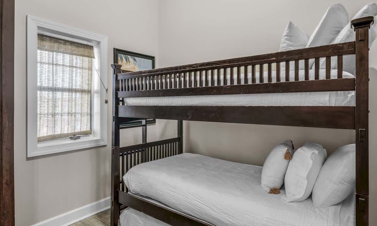 Photo of Bedroom in Seacrest Beach