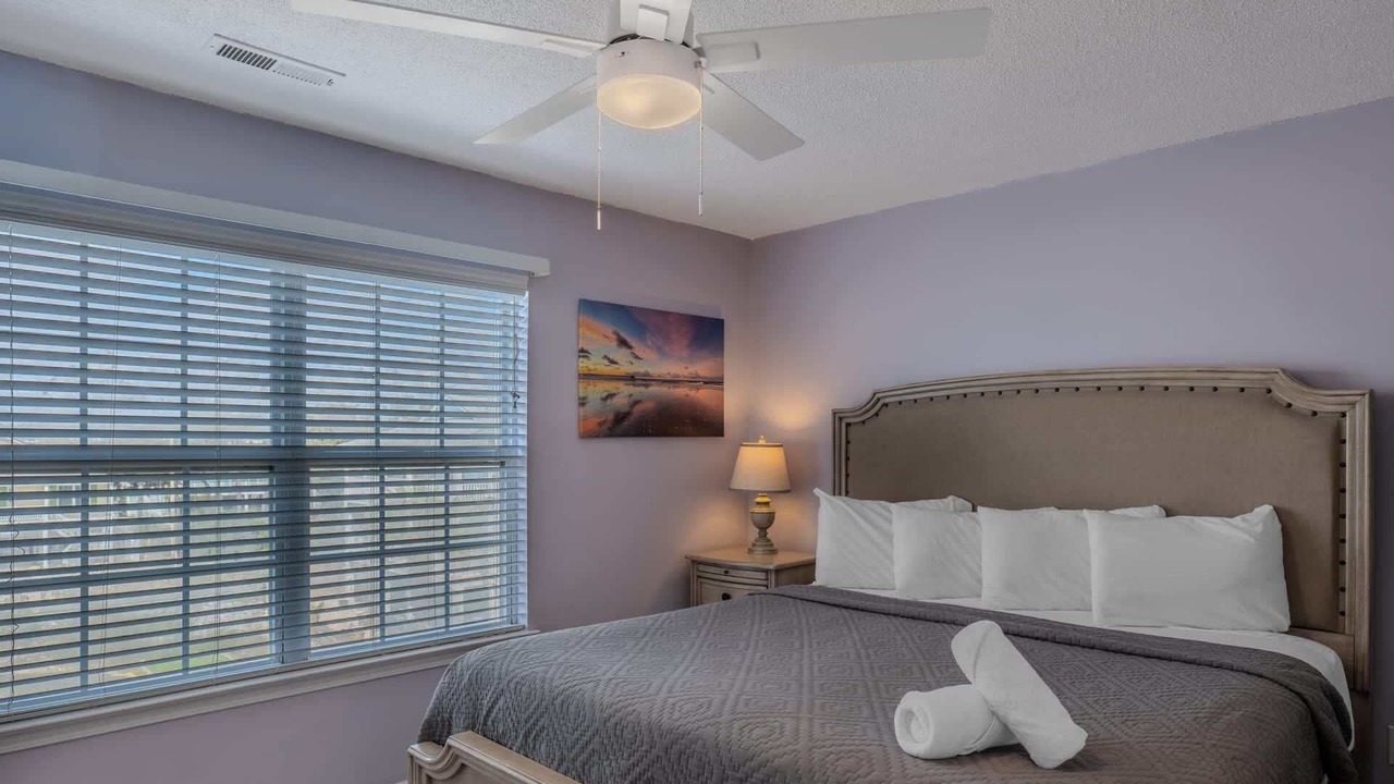 Photo of Bedroom in Cherry Grove Beach