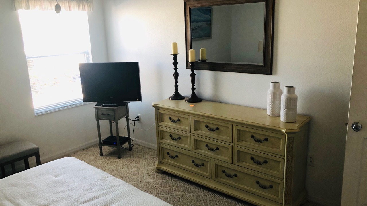Photo of Bedroom in Holmes Beach