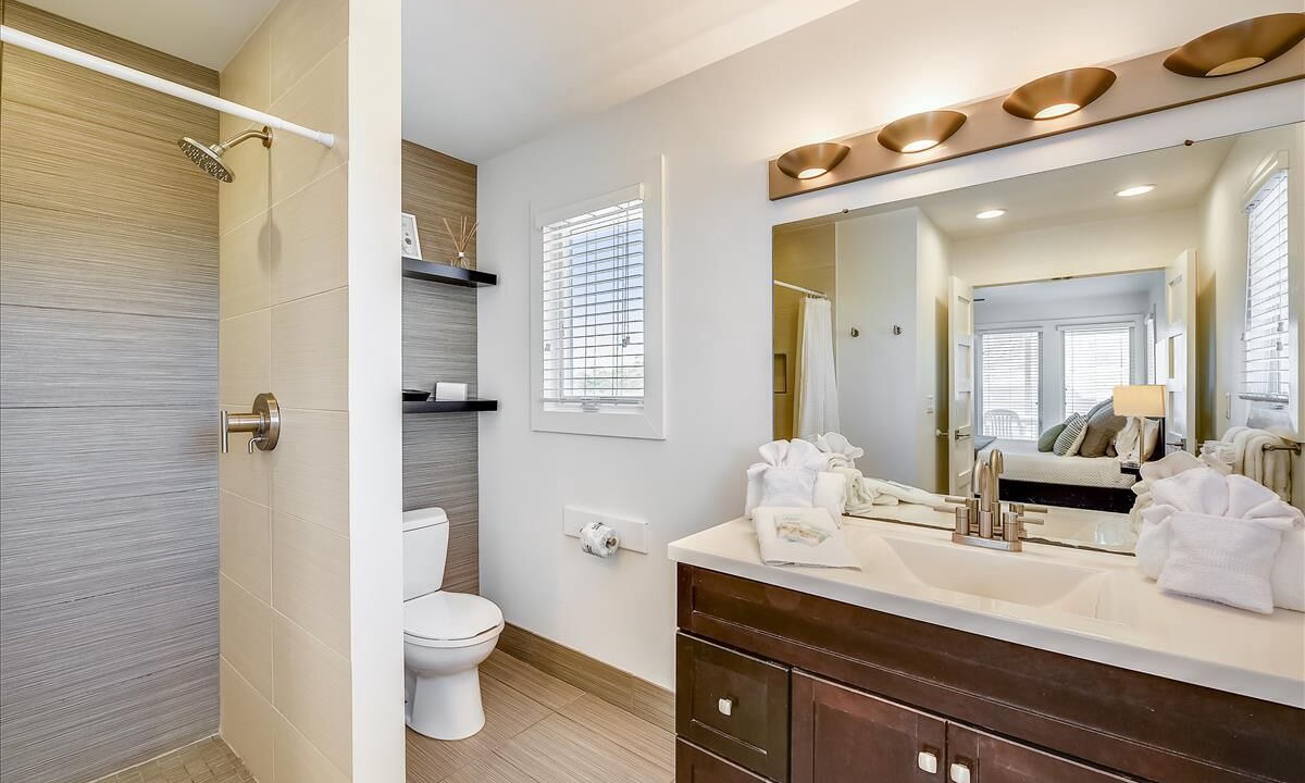 Photo of Bathroom in Plantation