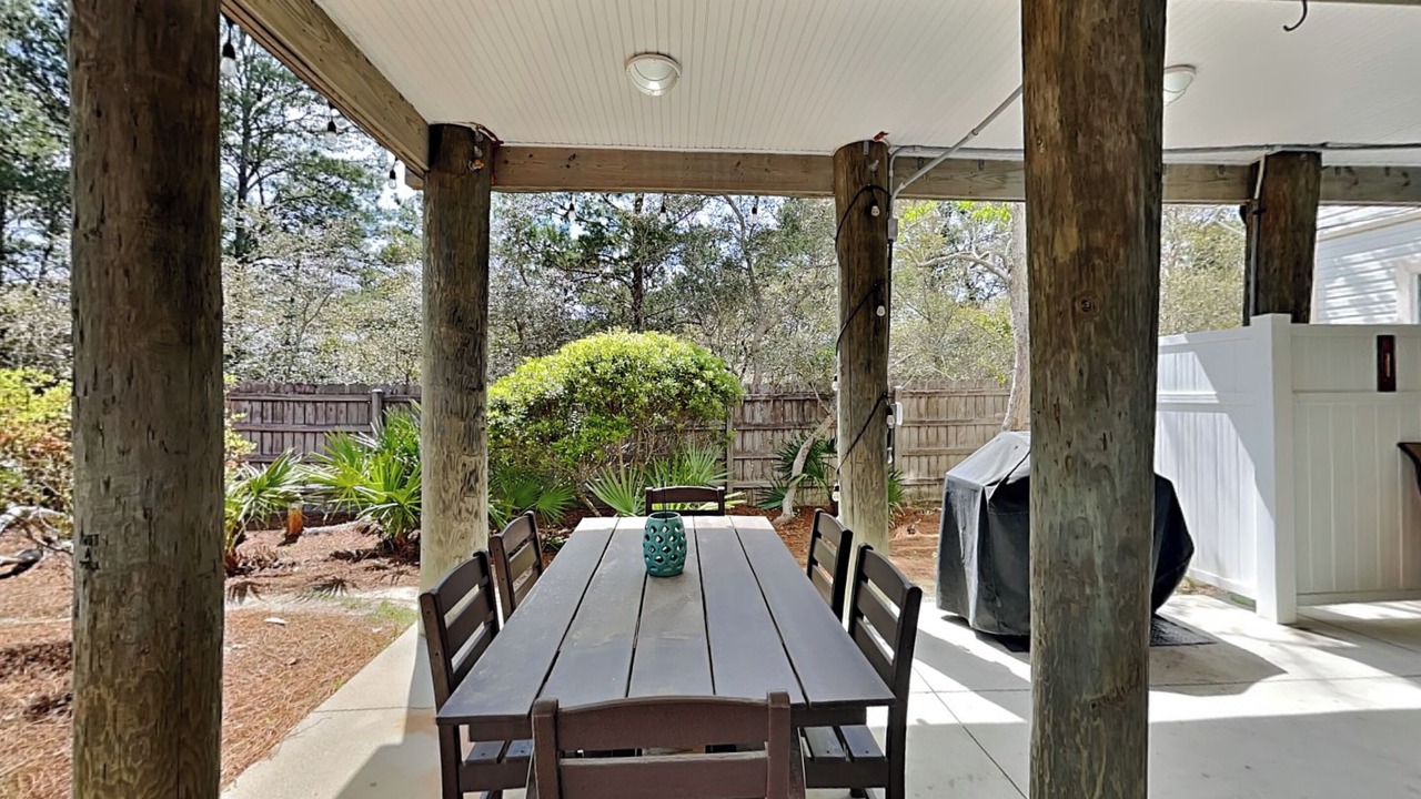 Photo of Outdoor in Lakeside at Blue Mountain Beach