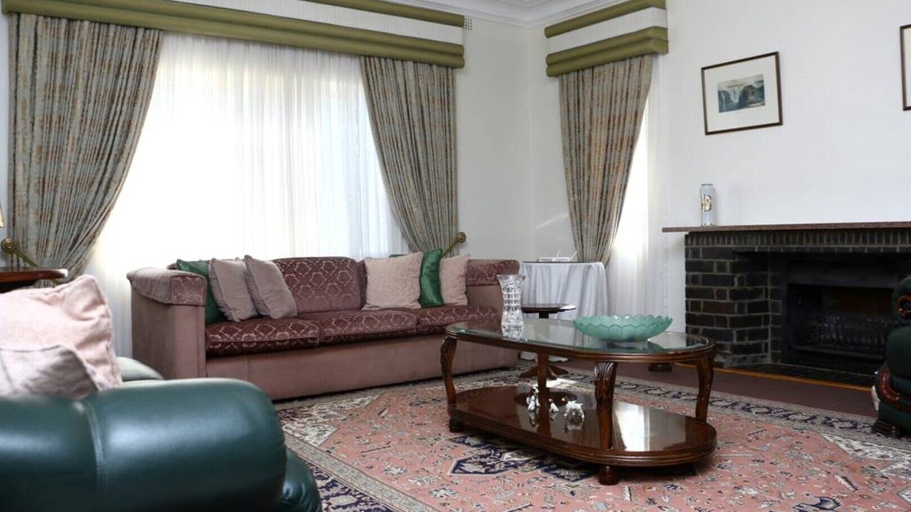 Photo of Livingroom in Harare East
