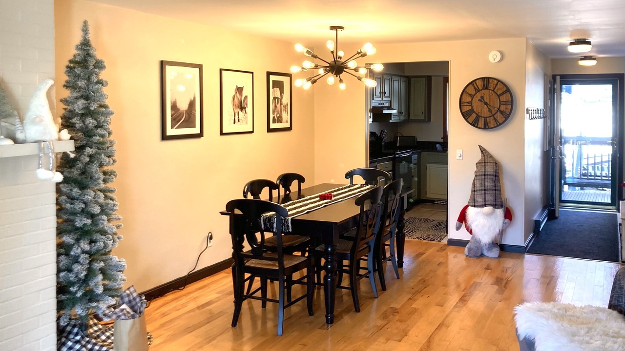 Photo of Bedroom in Stowe Area