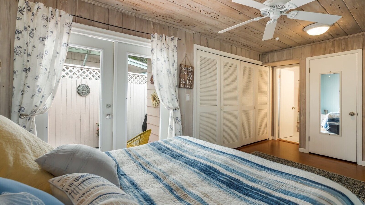 Photo of Bedroom in Siesta Key
