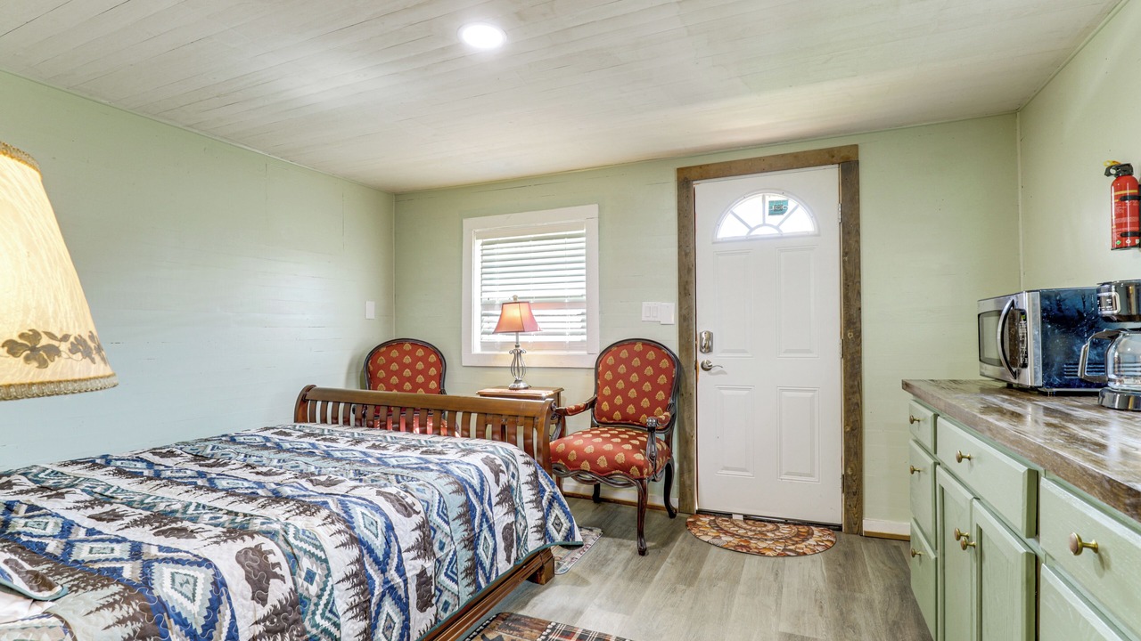 Photo of Bedroom in Townsend