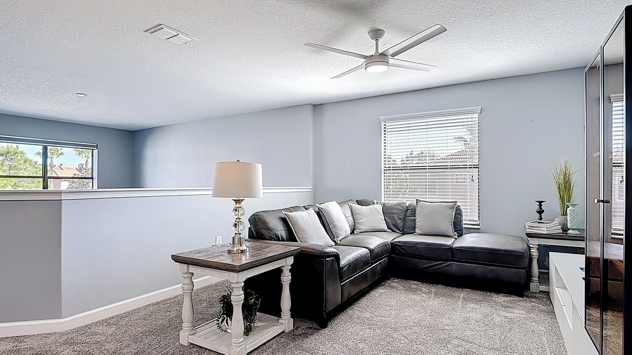 Photo of Livingroom in Loughman