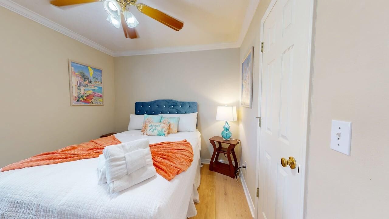 Photo of Bedroom in Gulf Pines