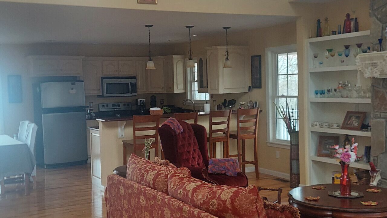 Photo of Livingroom in Spring City