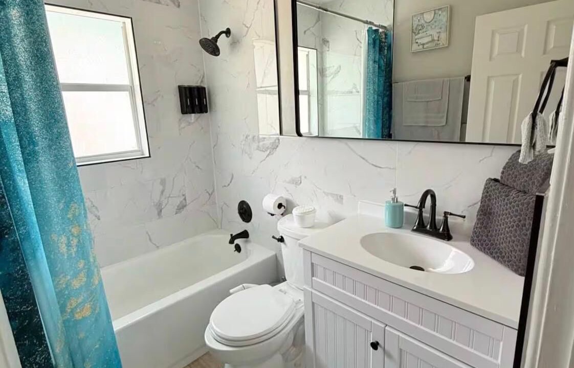 Photo of Bathroom in Ridge Wood Heights