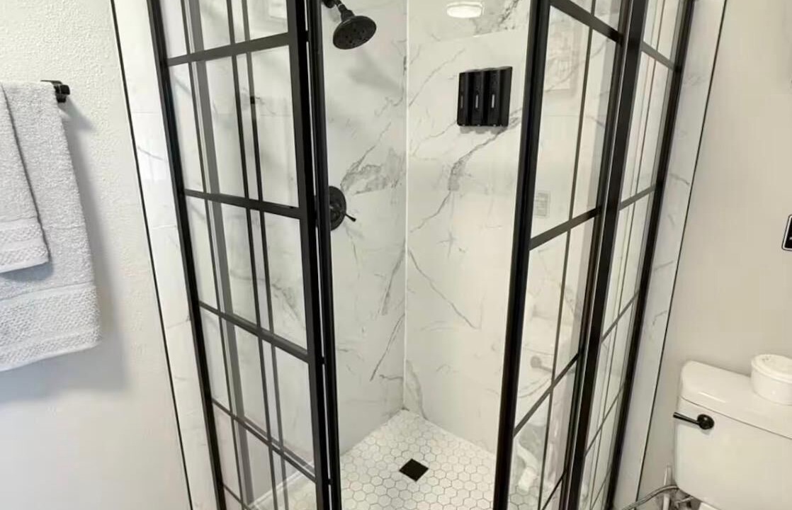 Photo of Bathroom in Ridge Wood Heights