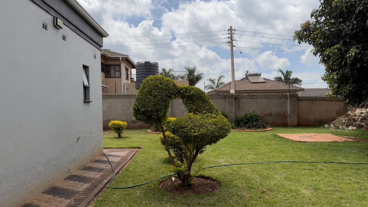 Photo of Outdoor in Mazowe