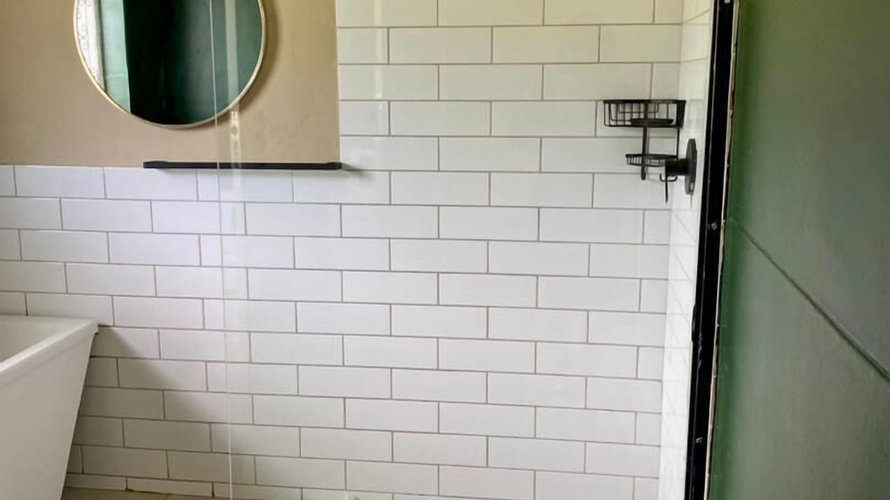 Photo of Bathroom in Greendale