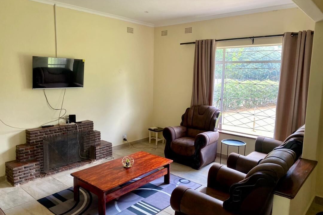 Photo of Livingroom in Greendale