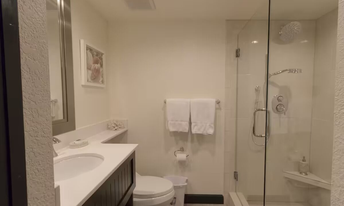 Photo of Bathroom in Cocoa Beach